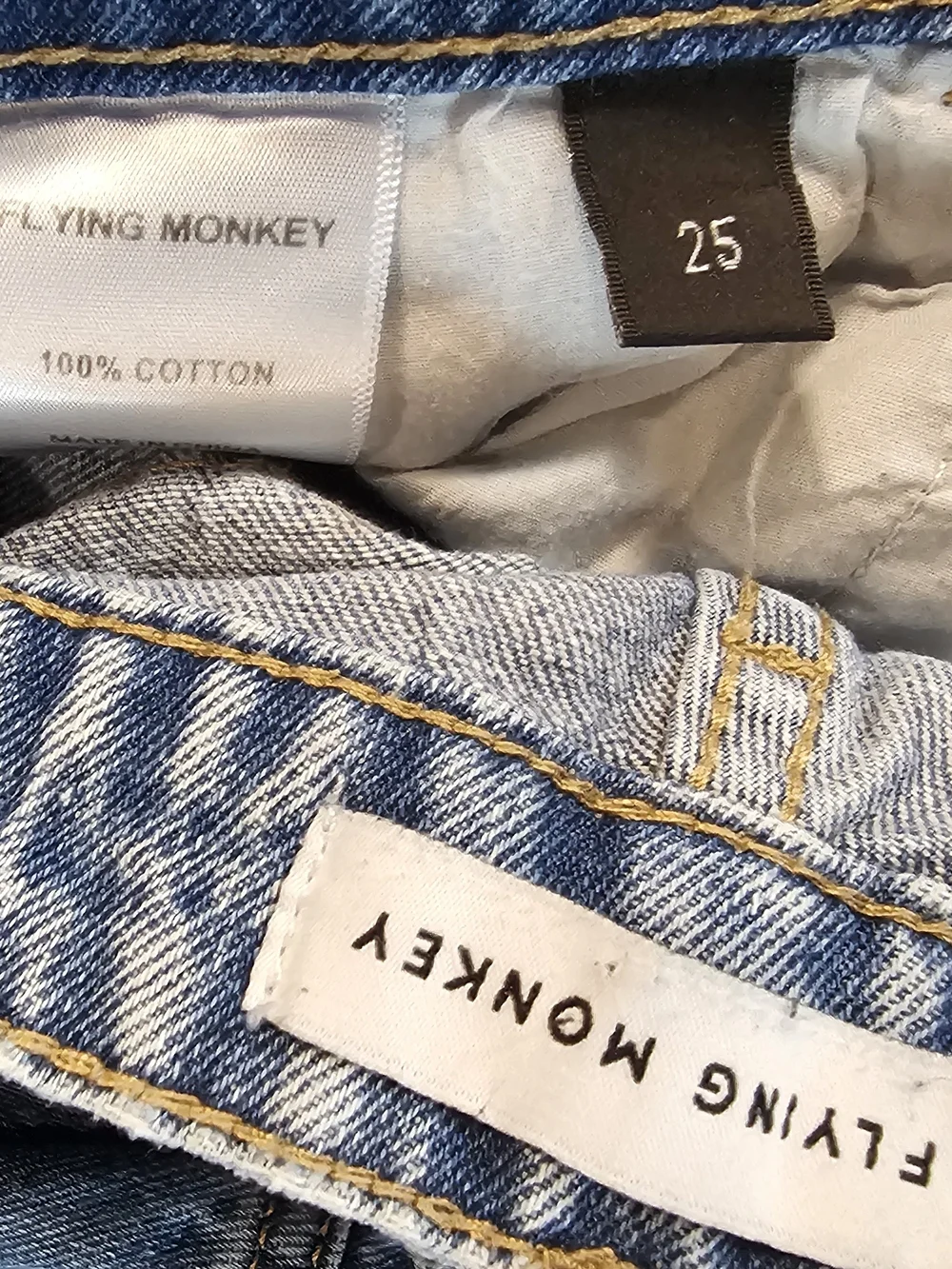 Flying Monkey Shorts Size 25 Distressed Mom Denim Shorts Cuffed High Rise Light